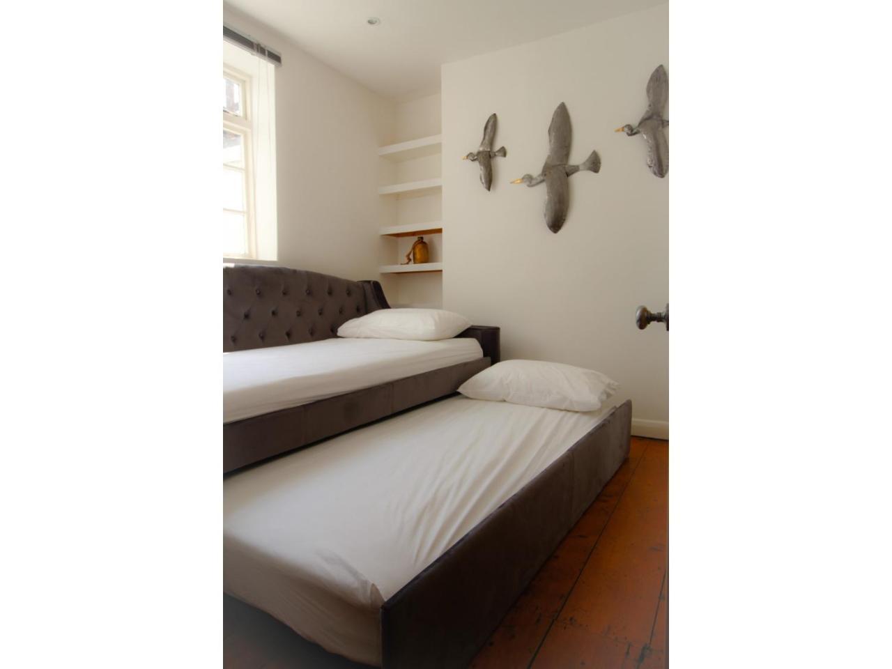 Apartment Terraced Kemptown House With A Balcony By The Sea *