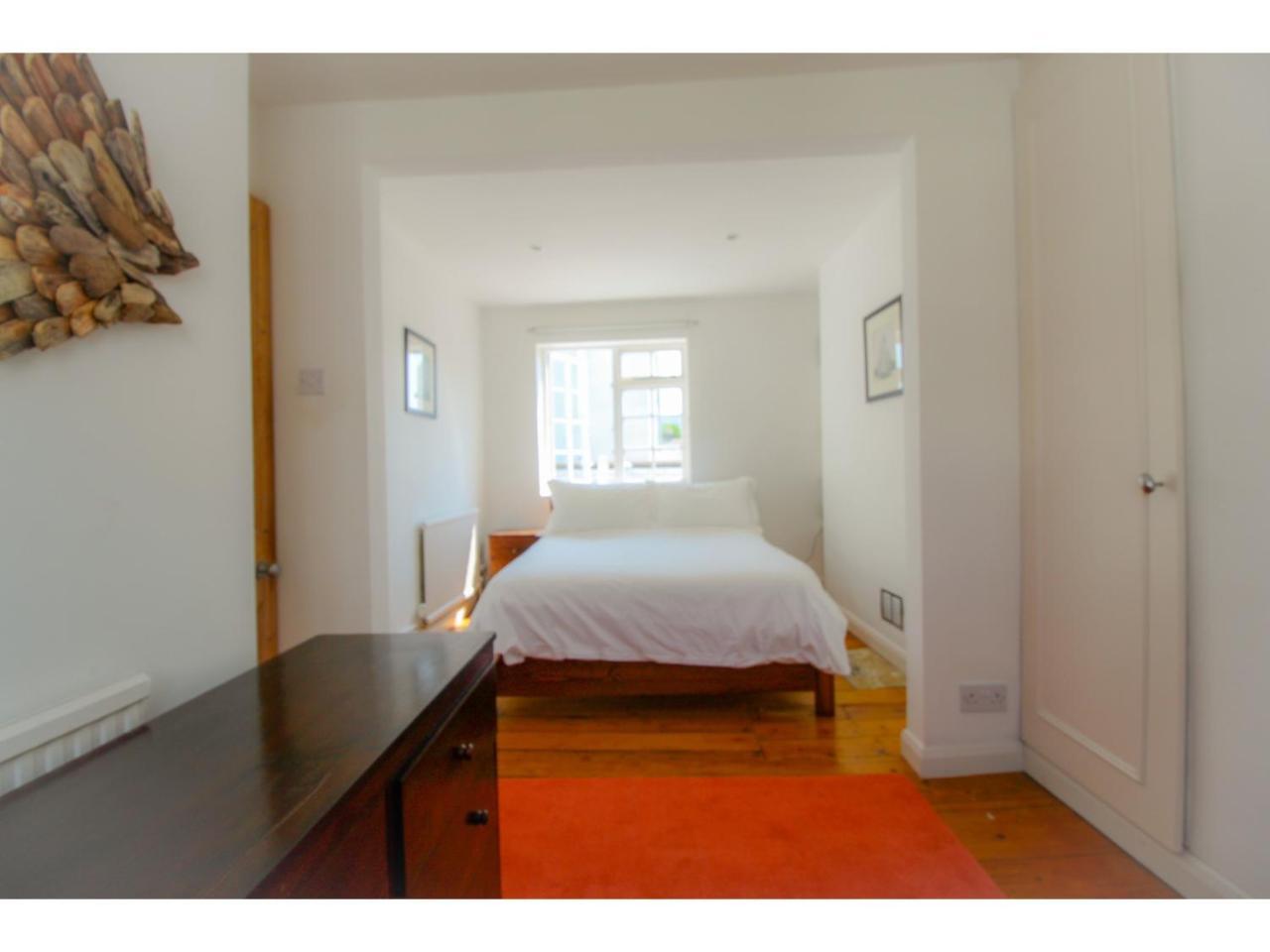 Terraced Kemptown House With A Balcony By The Sea Apartment Brighton